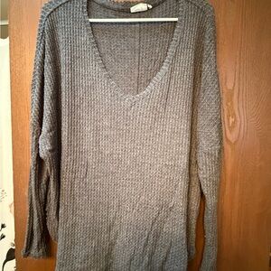 Urban Outfitters Gray Long Sleeve Top